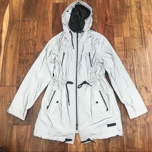 Calvin Klein Performance Reflection Rain Jacket